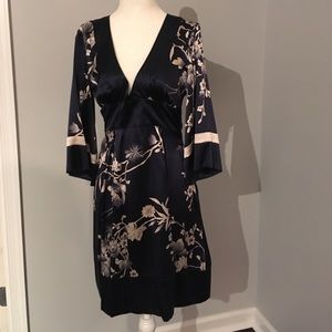 Bebe kimono dress